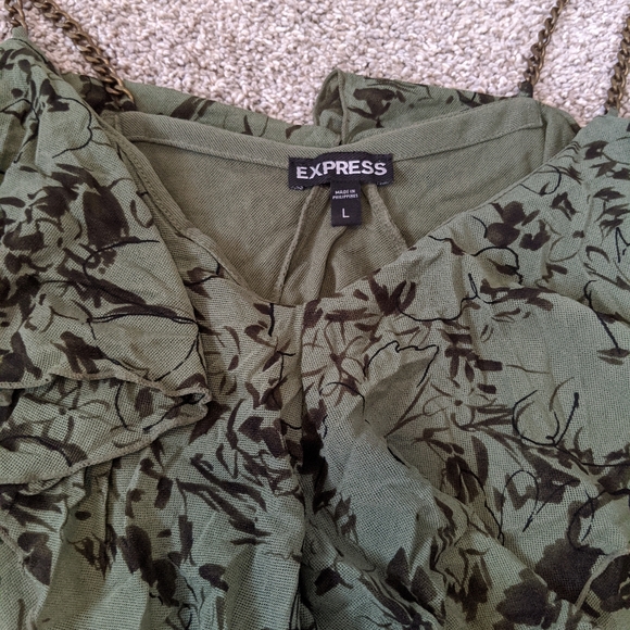 Express olive green floral tank with chain straps - Picture 2 of 4